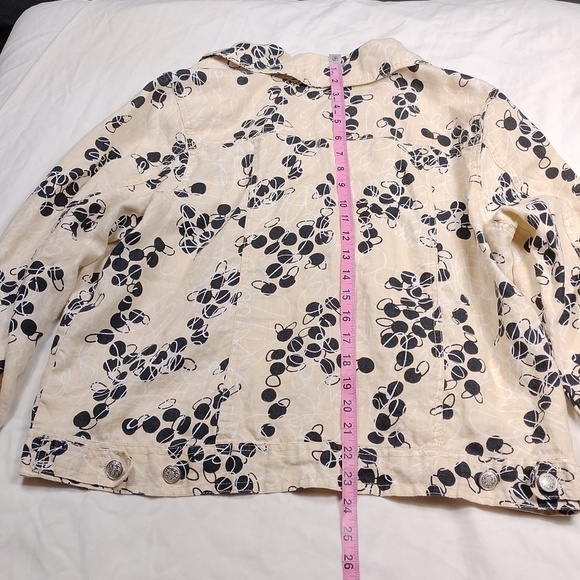 Saint Tropez West women's button down top. - Picture 9 of 10